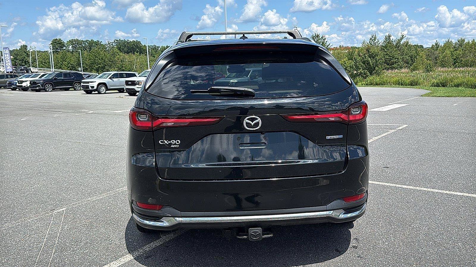 Used 2024 MAZDA CX-90 Plug-In Hybrid w/ Premium Pkg AWD/4WD image 7