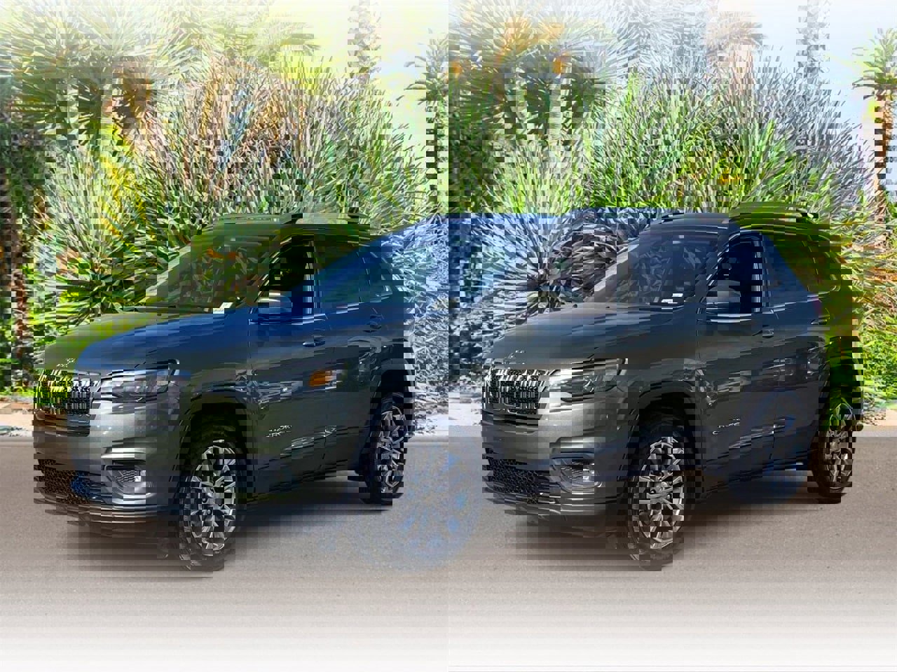 Used 2019 Jeep Cherokee Latitude Plus
