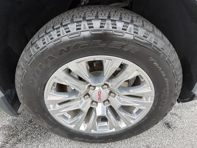 Used 2023 GMC Sierra 1500 Denali w/ Denali Carbonpro Edition AWD/4WD image 12