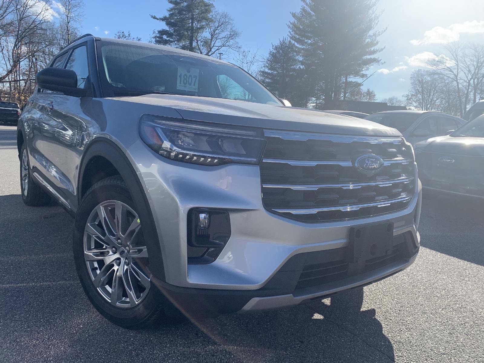 New 2025 Ford Explorer Active w/ Active Comfort Package image 1
