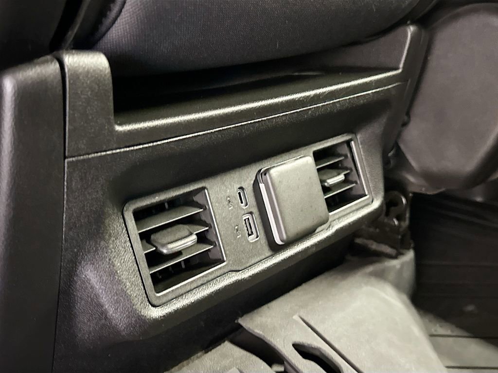 Used 2023 Chevrolet Silverado 1500 LT image 24