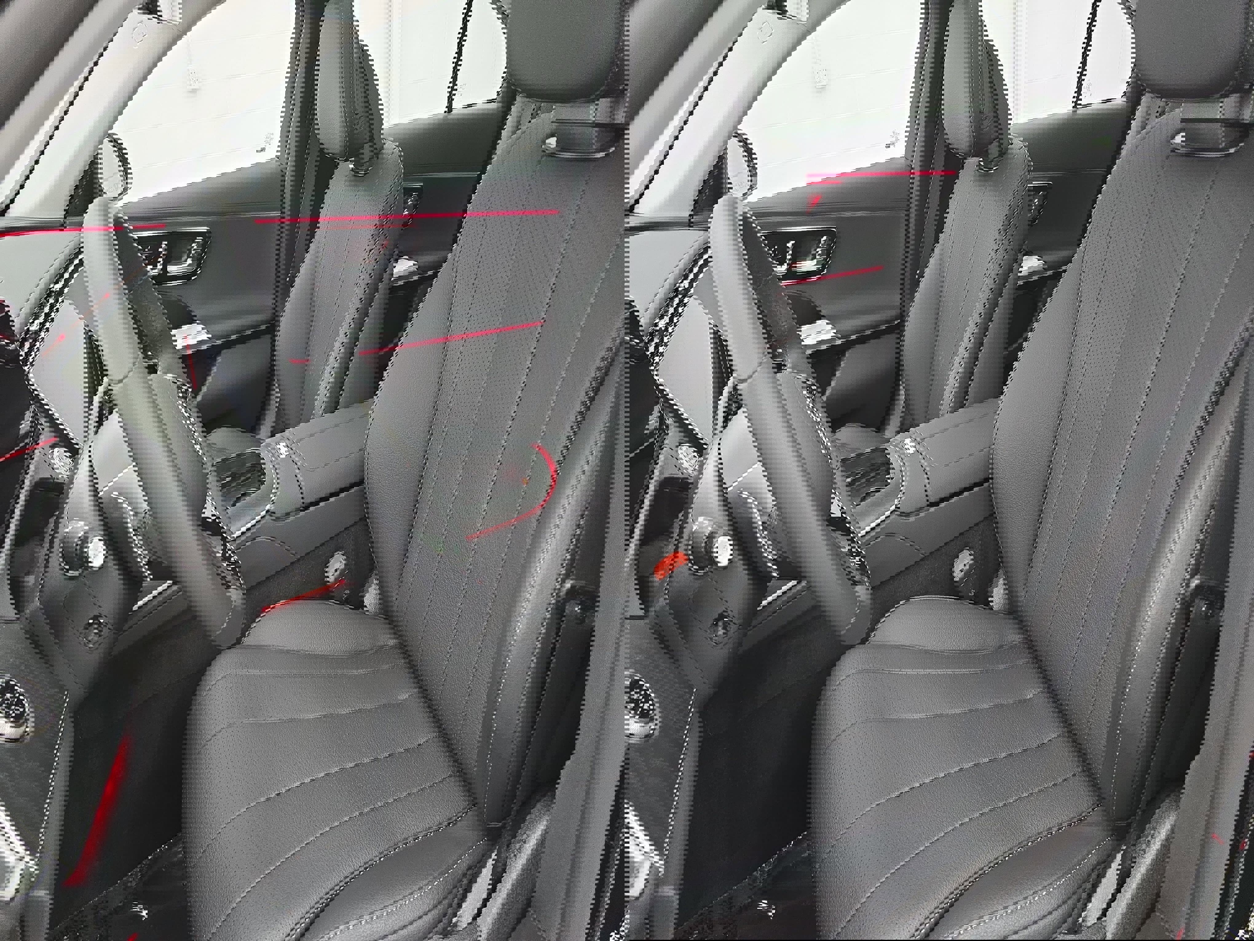 Used 2025 Mercedes-Benz E 350 4MATIC Sedan image 15