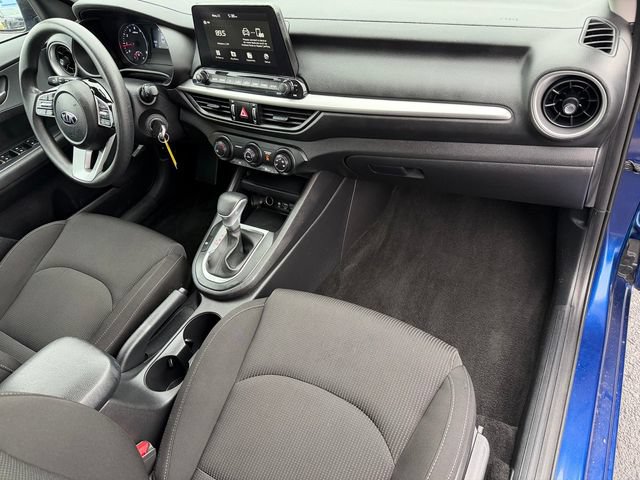 Used 2021 Kia Forte LXS FWD image 19