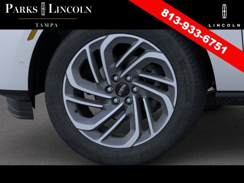 New 2026 Lincoln Navigator L Reserve AWD/4WD image 19