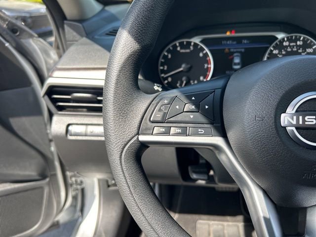 Used 2024 Nissan Altima 2.5 SV image 19