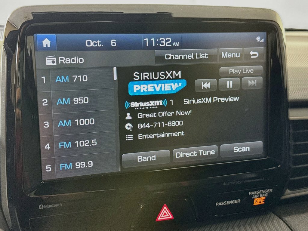Used 2019 Hyundai Veloster Turbo FWD image 17