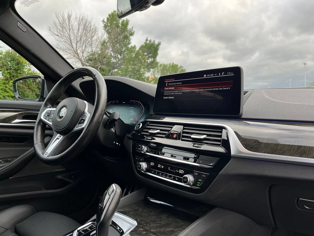 Used 2023 BMW 530i xDrive w/ M Sport Package AWD/4WD image 27