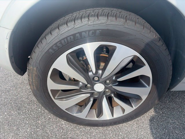 Used 2017 Buick Encore Premium FWD image 7