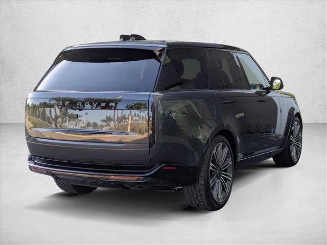 Used 2024 Land Rover Range Rover SE AWD/4WD image 5