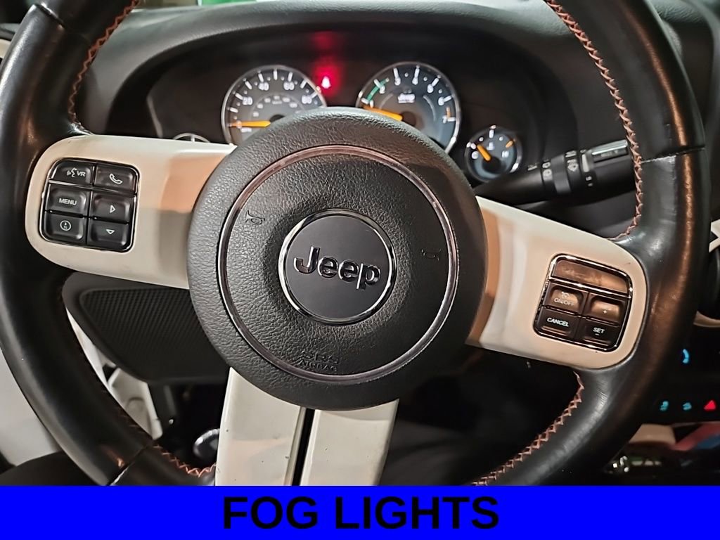 Used 2012 Jeep Wrangler Sahara image 9