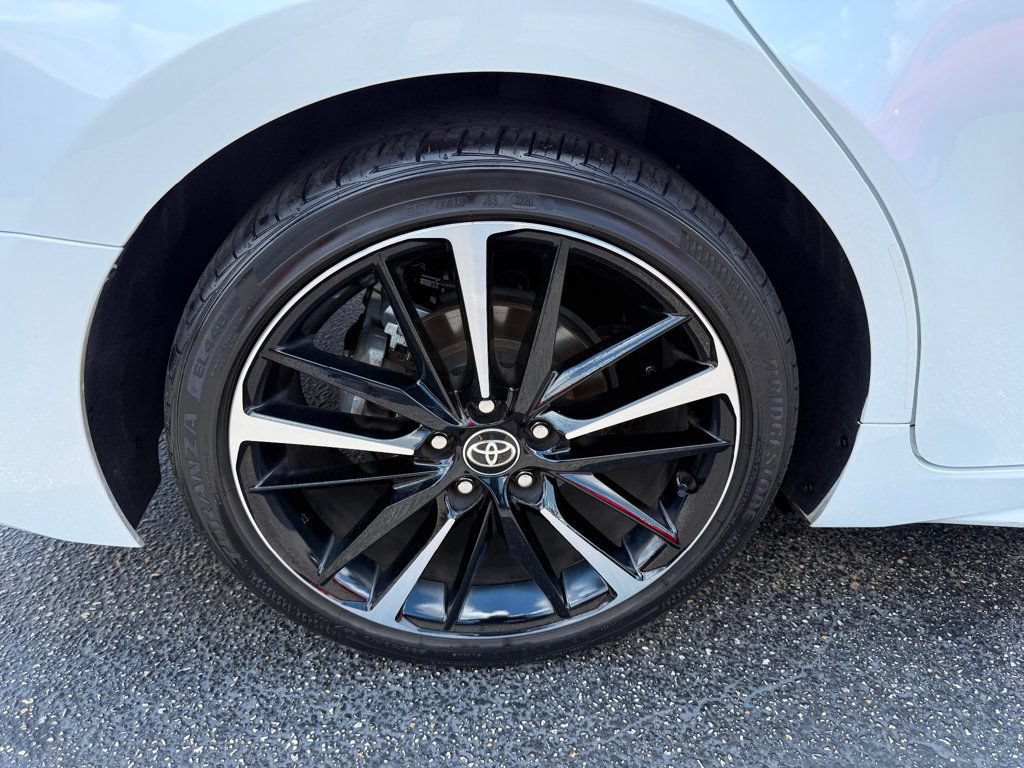 Used 2020 Toyota Camry XSE FWD image 36