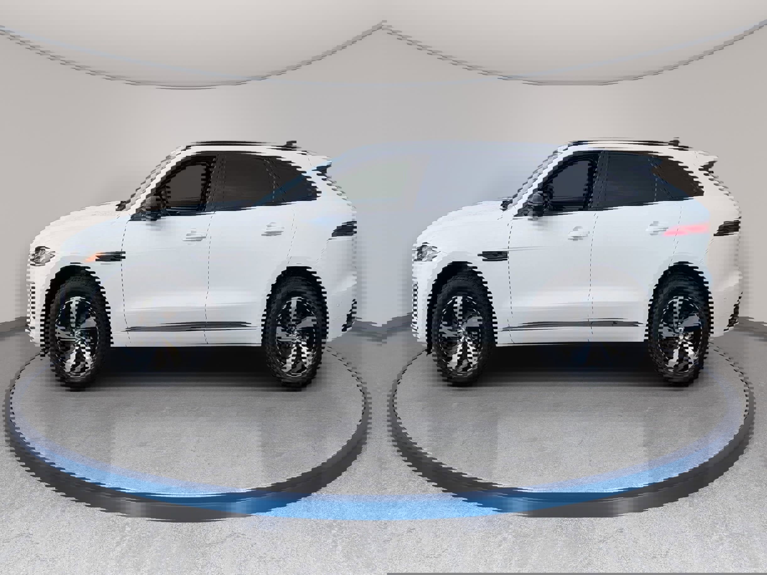 New 2026 Jaguar F-PACE R-Dynamic S image 8
