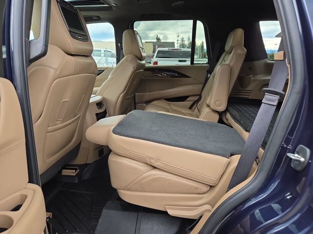 Used 2019 Cadillac Escalade Platinum AWD/4WD image 35