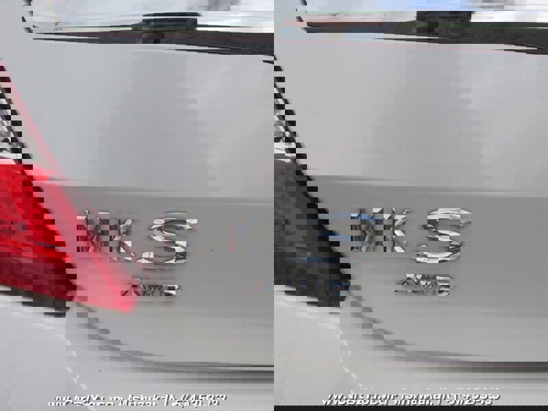 Used 2015 Lincoln MKS AWD w/ Equipment Group 101A image 6