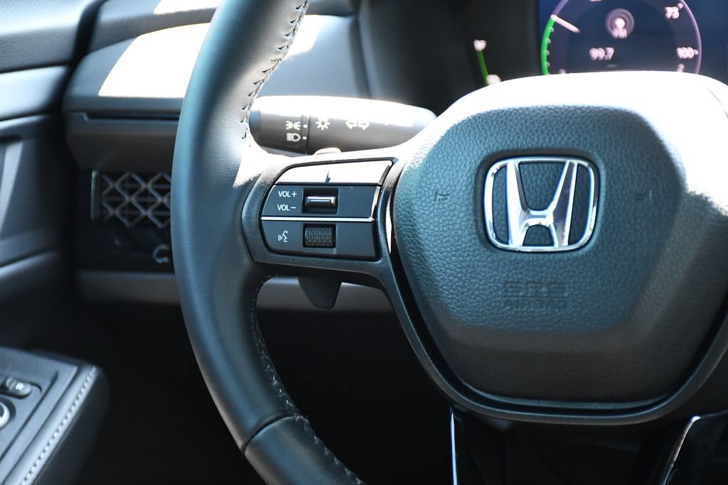 Used 2024 Honda Accord Sport image 27