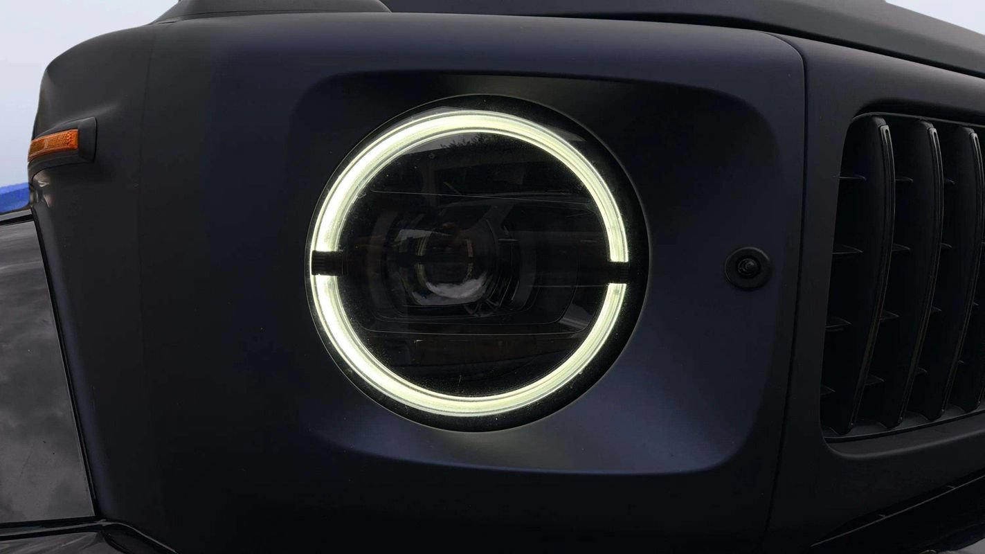 Used 2025 Mercedes-Benz G 63 AMG 4MATIC image 40