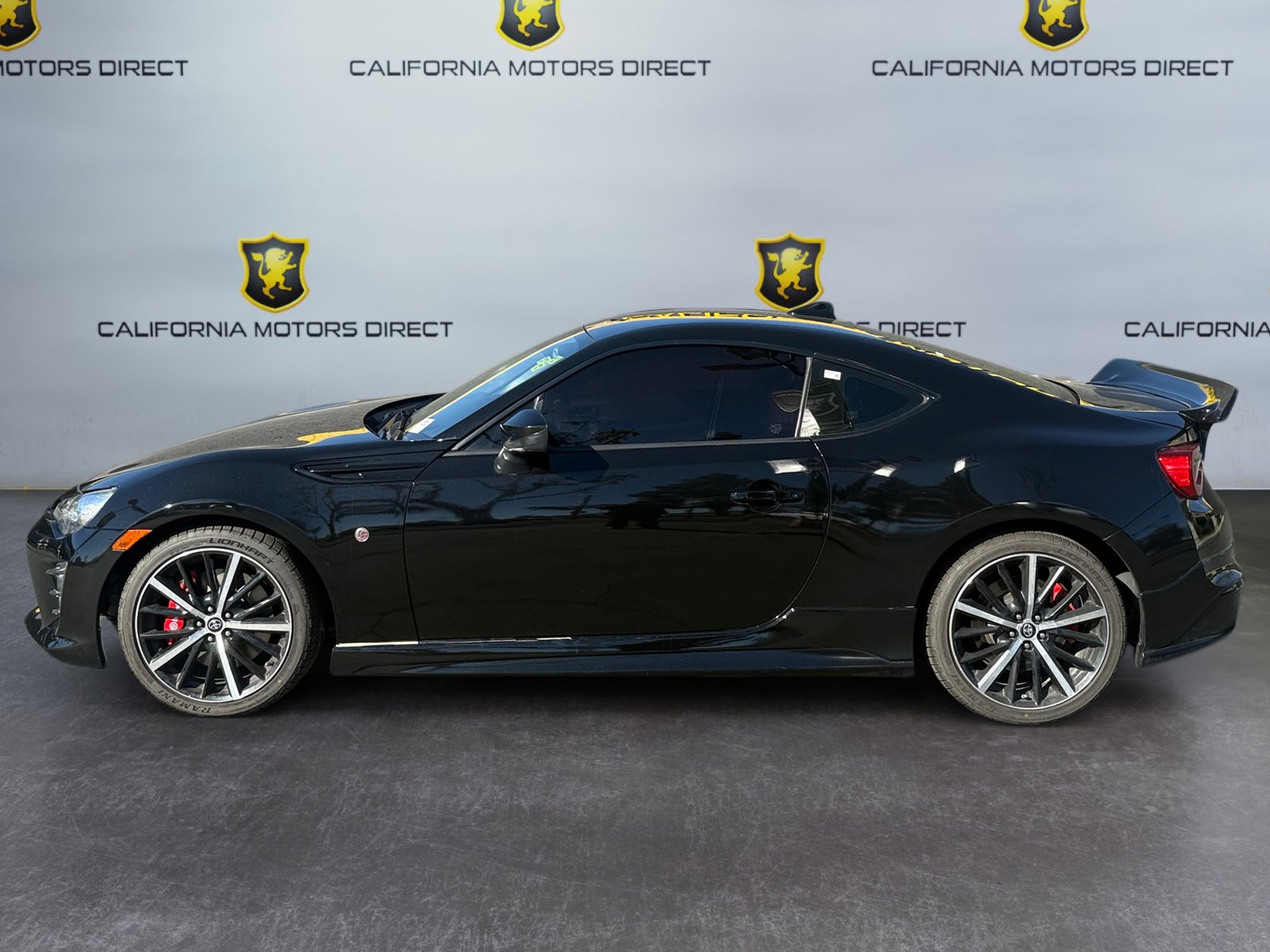 Used 2019 Toyota 86 TRD SE image 2