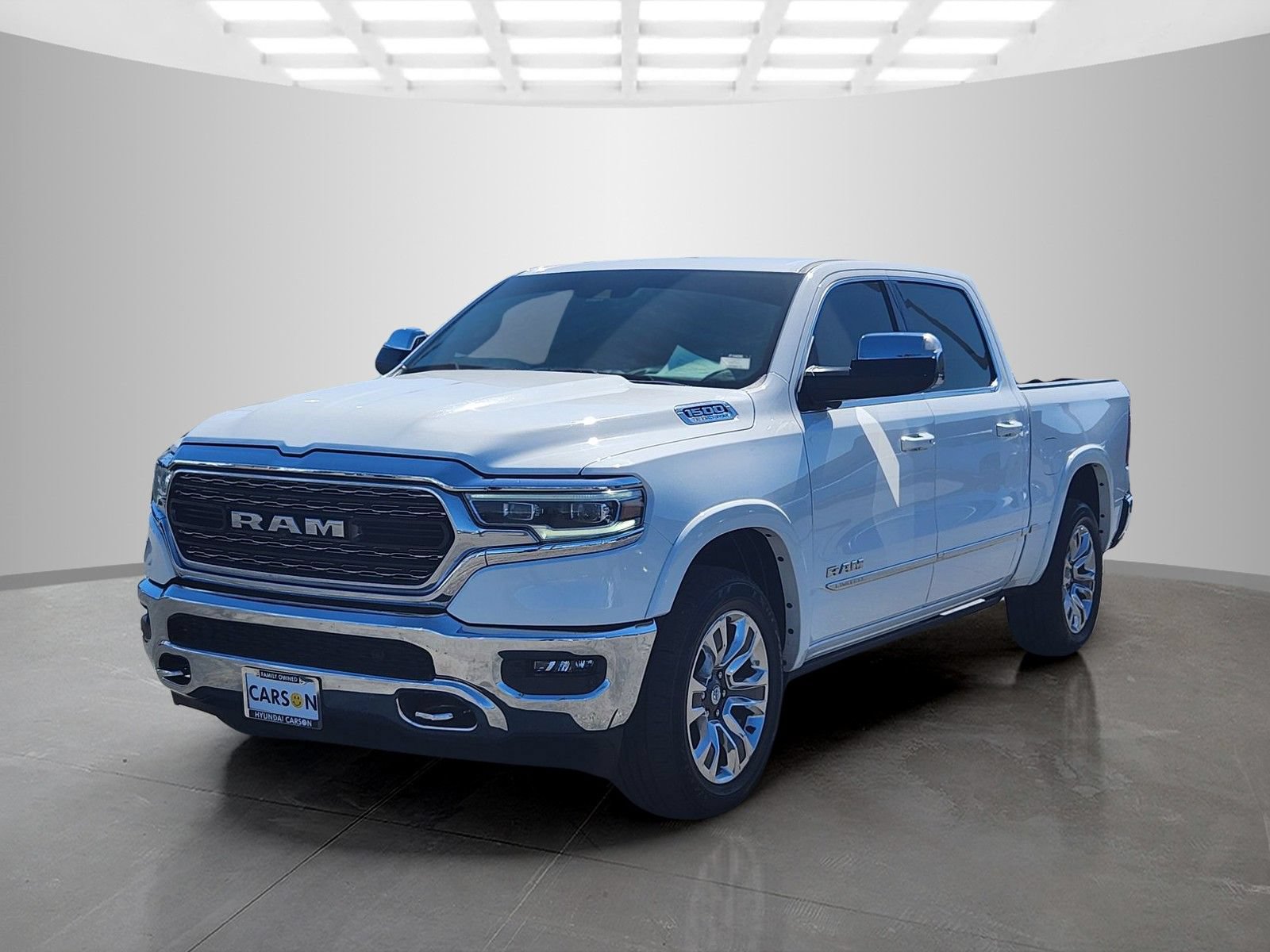 Used 2023 RAM 1500 Limited AWD/4WD image 3