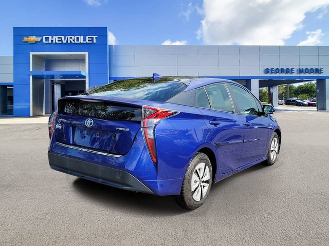 Used 2016 Toyota Prius Three FWD image 4