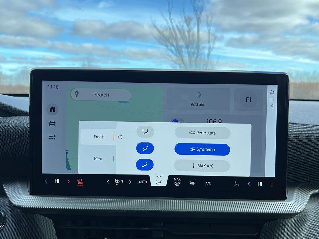 Used 2025 Ford Explorer ST-Line w/ ST-Line Street Pack image 26