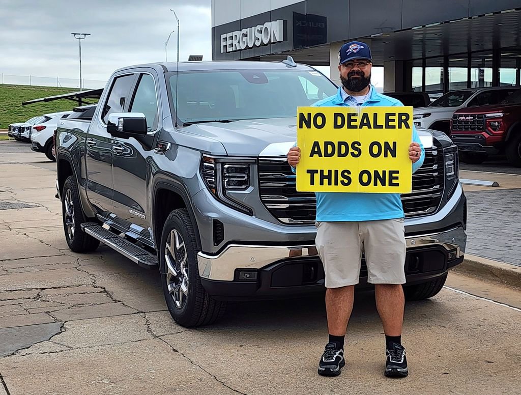 New 2026 GMC Sierra 1500 SLT w/ SLT Premium Plus Package AWD/4WD image 1