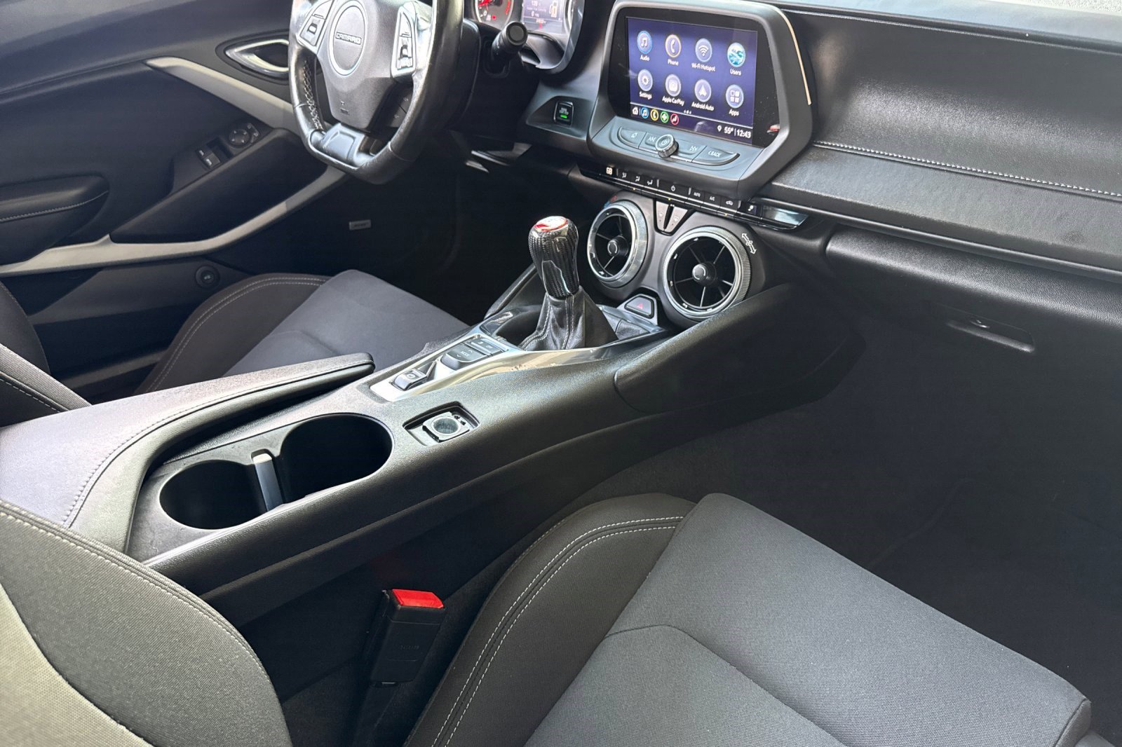 Used 2022 Chevrolet Camaro LT w/ RS Package image 32