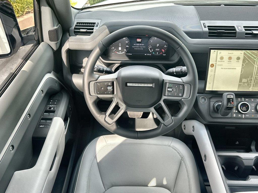 New 2026 Land Rover Defender 110 S AWD/4WD image 13