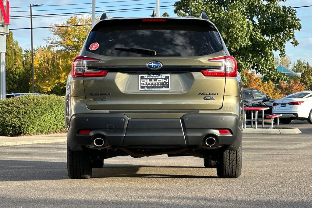 Used 2023 Subaru Ascent Onyx Edition AWD/4WD image 8