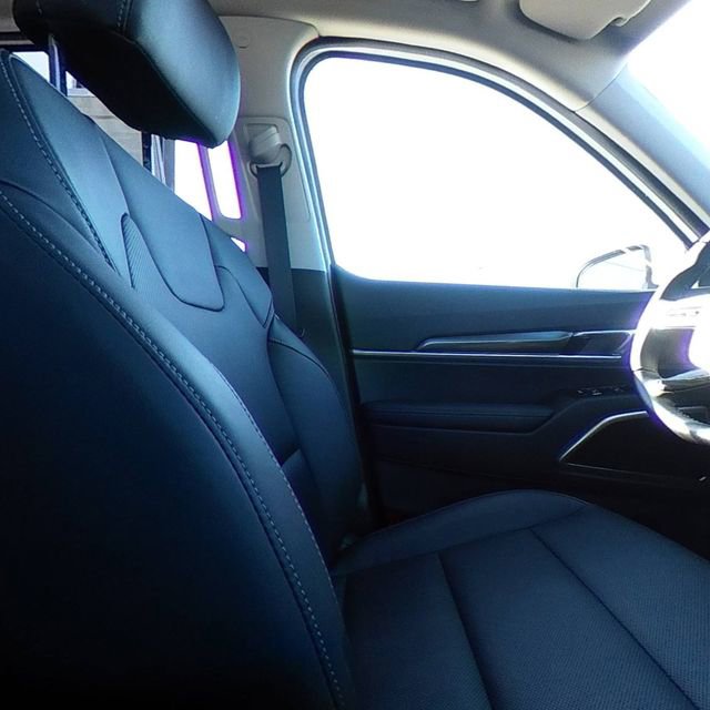 Used 2023 Kia Telluride S w/ S Sunroof Package FWD image 18