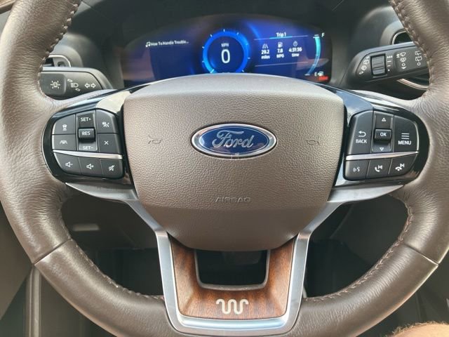 Used 2022 Ford Explorer King Ranch w/ Technology Package AWD/4WD image 34