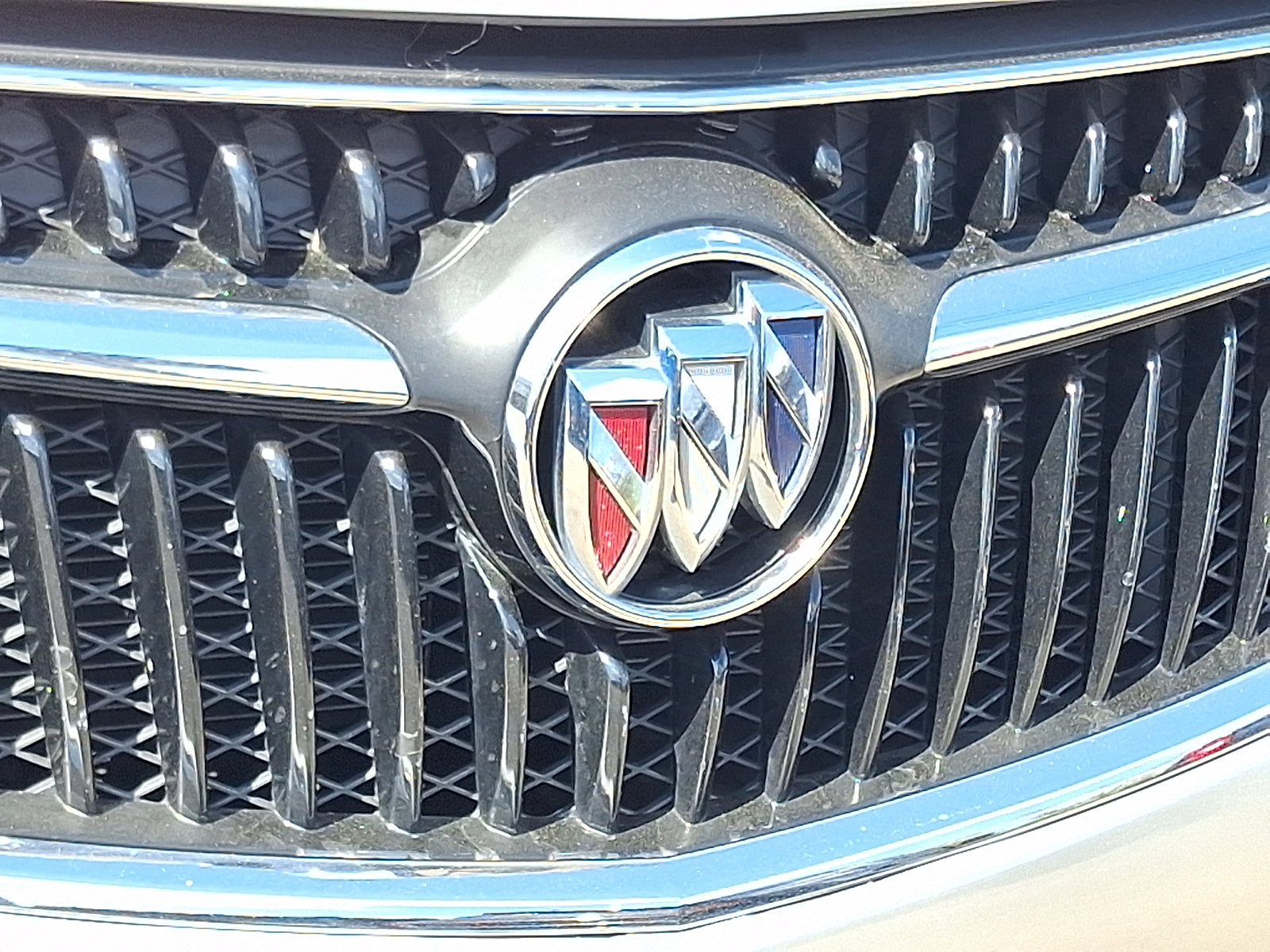 Used 2019 Buick Encore Preferred image 31