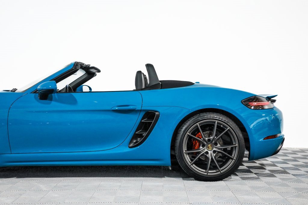 Used 2018 Porsche 718 Boxster S image 25