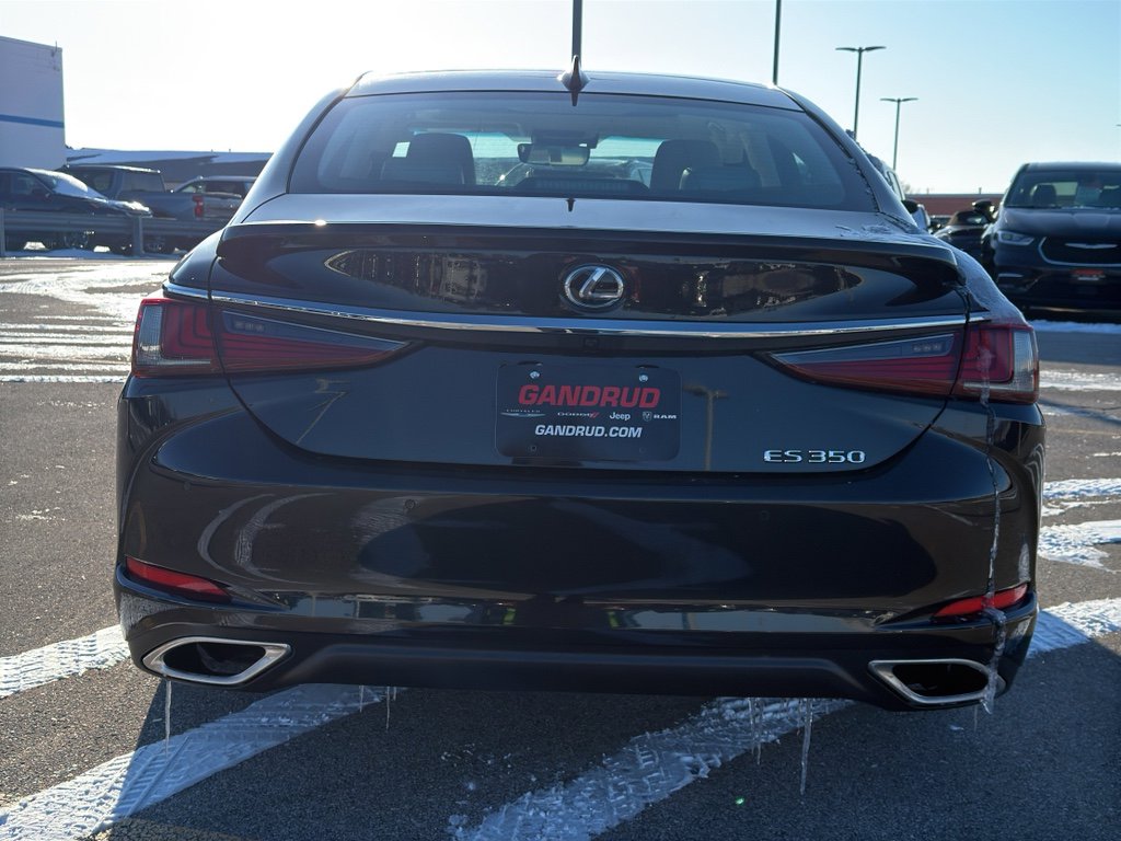 Used 2024 Lexus ES 350 Ultra Luxury w/ Accessory Package (Z1) image 7