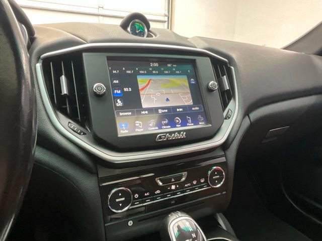 Used 2015 Maserati Ghibli RWD image 11