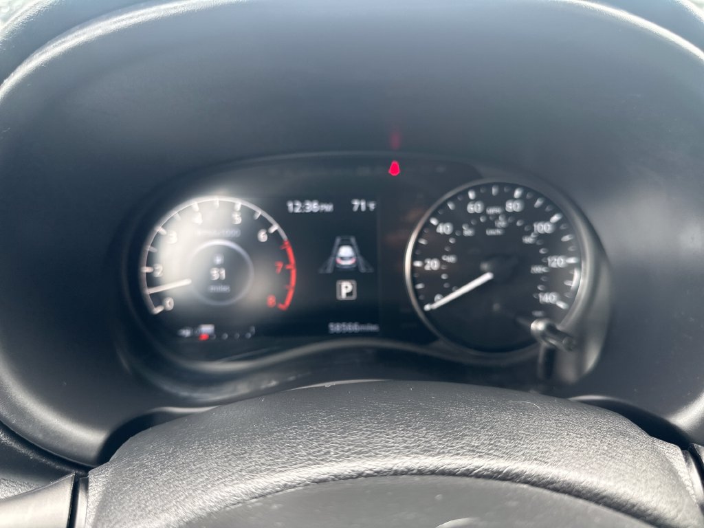 Used 2023 Nissan Kicks SR FWD image 30