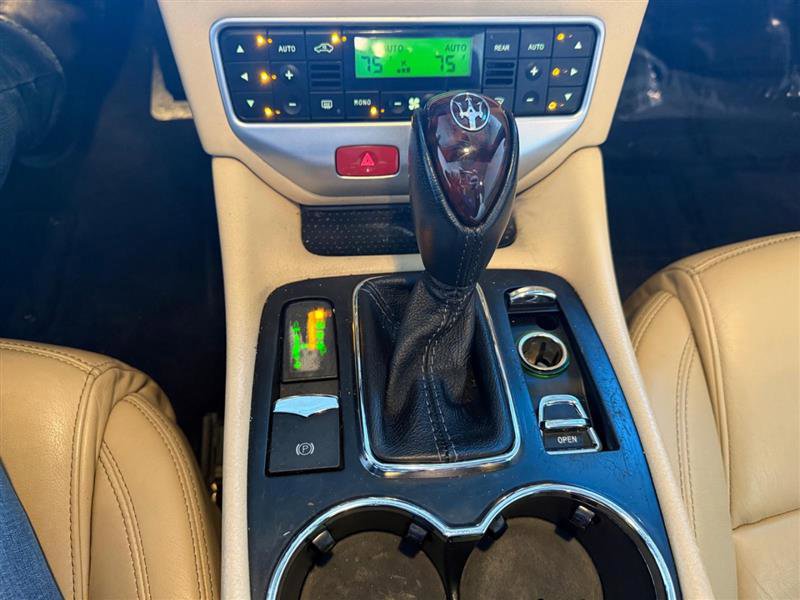 Used 2010 Maserati GranTurismo Convertible RWD image 45