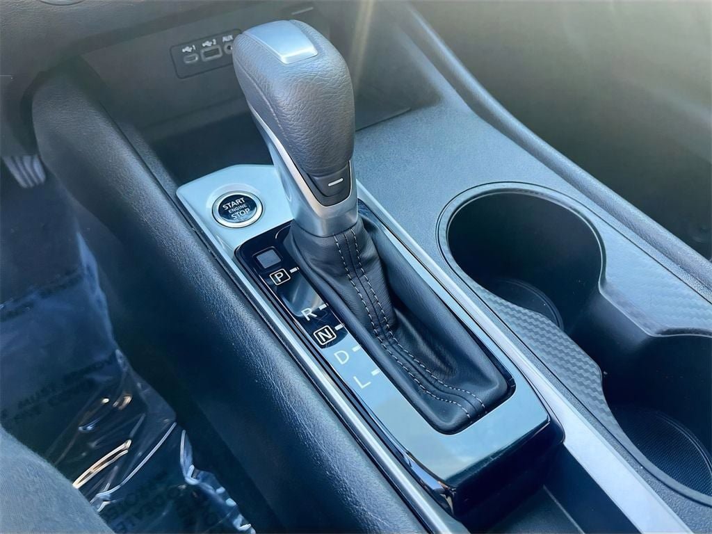 Used 2025 Nissan Altima 2.5 S FWD image 19