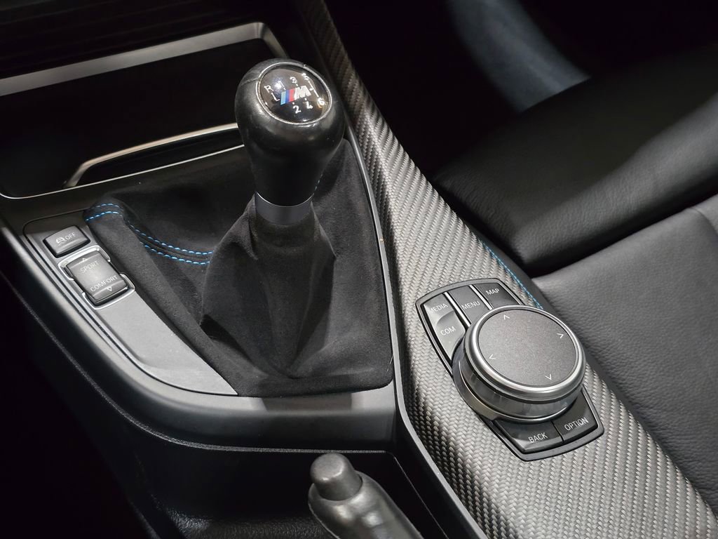 Used 2018 BMW M2 image 15