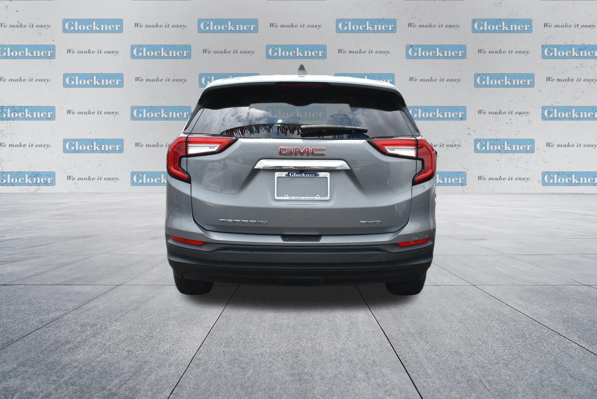 Used 2024 GMC Terrain SLE w/ LPO, Floor Liner Package AWD/4WD image 6