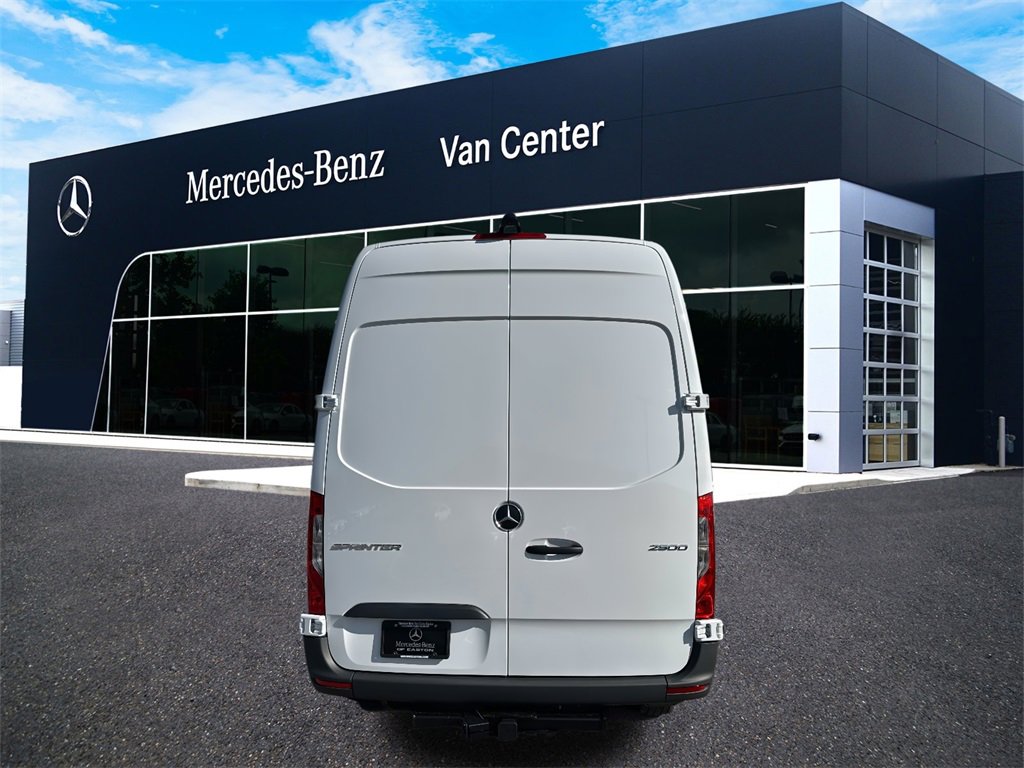 New 2026 Mercedes-Benz Sprinter 144 Cargo image 4