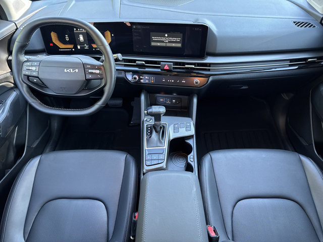 Used 2026 Kia Sportage EX FWD image 15