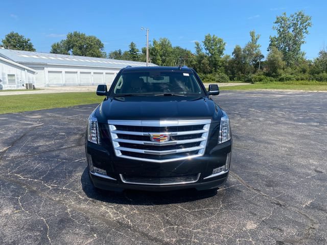Used 2017 Cadillac Escalade Luxury AWD/4WD image 13