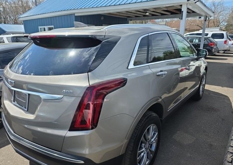 Used 2023 Cadillac XT5 Premium Luxury AWD/4WD image 3