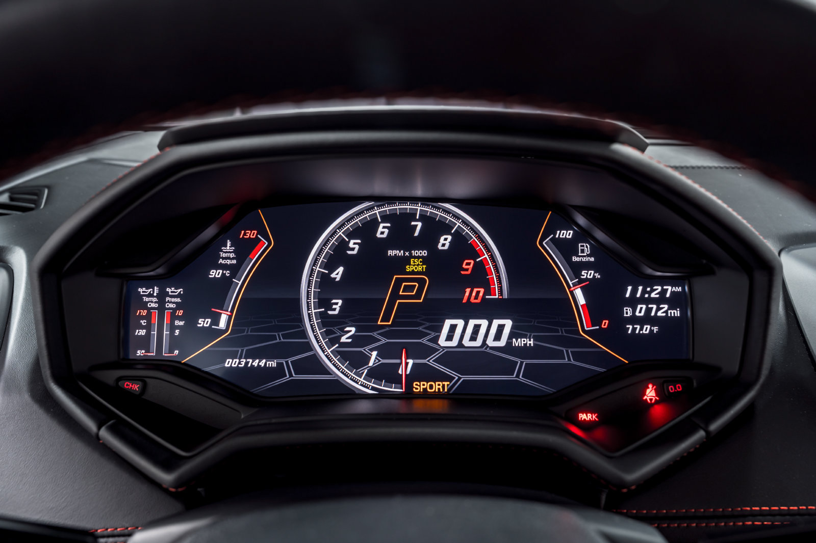 Used 2021 Lamborghini Huracan EVO RWD image 16
