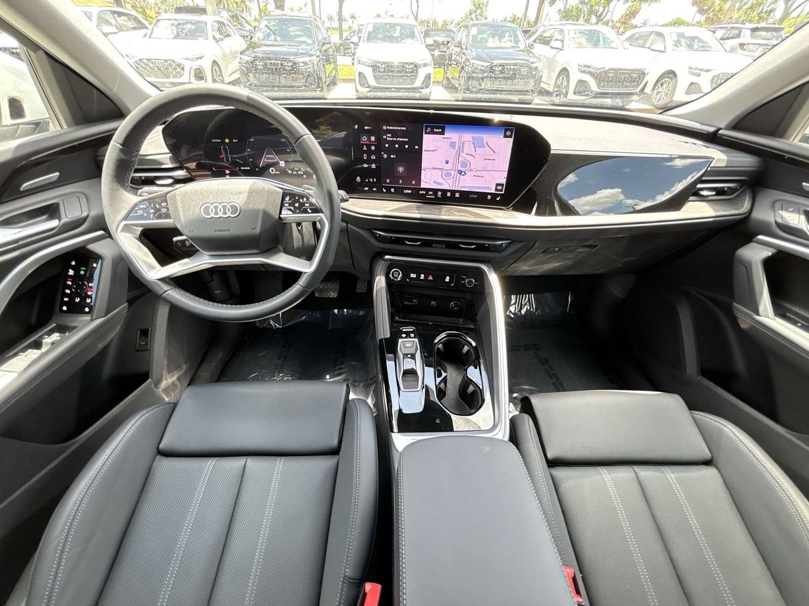 Certified 2025 Audi Q5 Premium Plus w/ Premium Plus AWD/4WD image 10