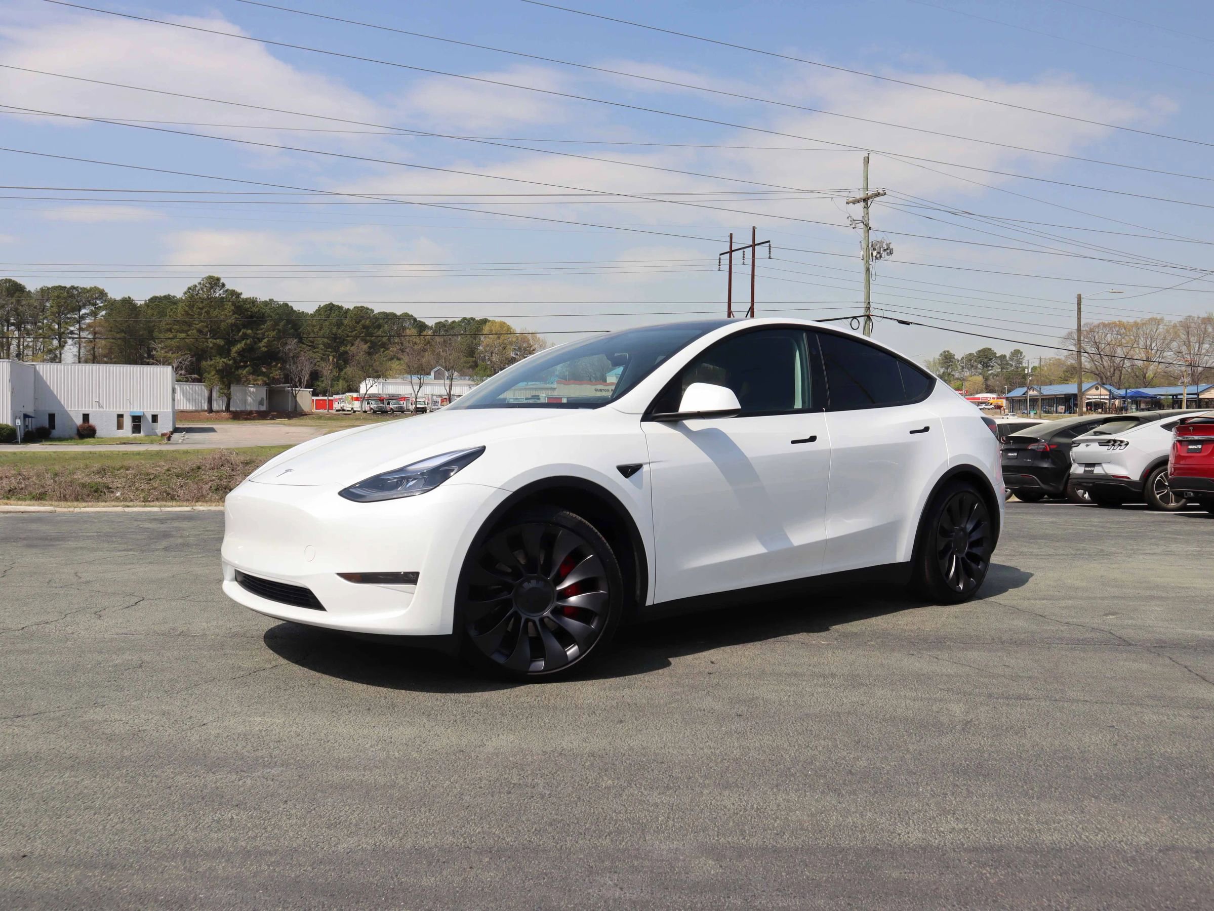 Used 2024 Tesla Model Y Performance image 6