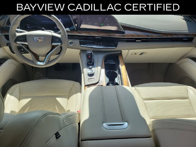 Certified 2024 Cadillac Escalade Sport Platinum w/ LPO, Floor Liner Package AWD/4WD image 15