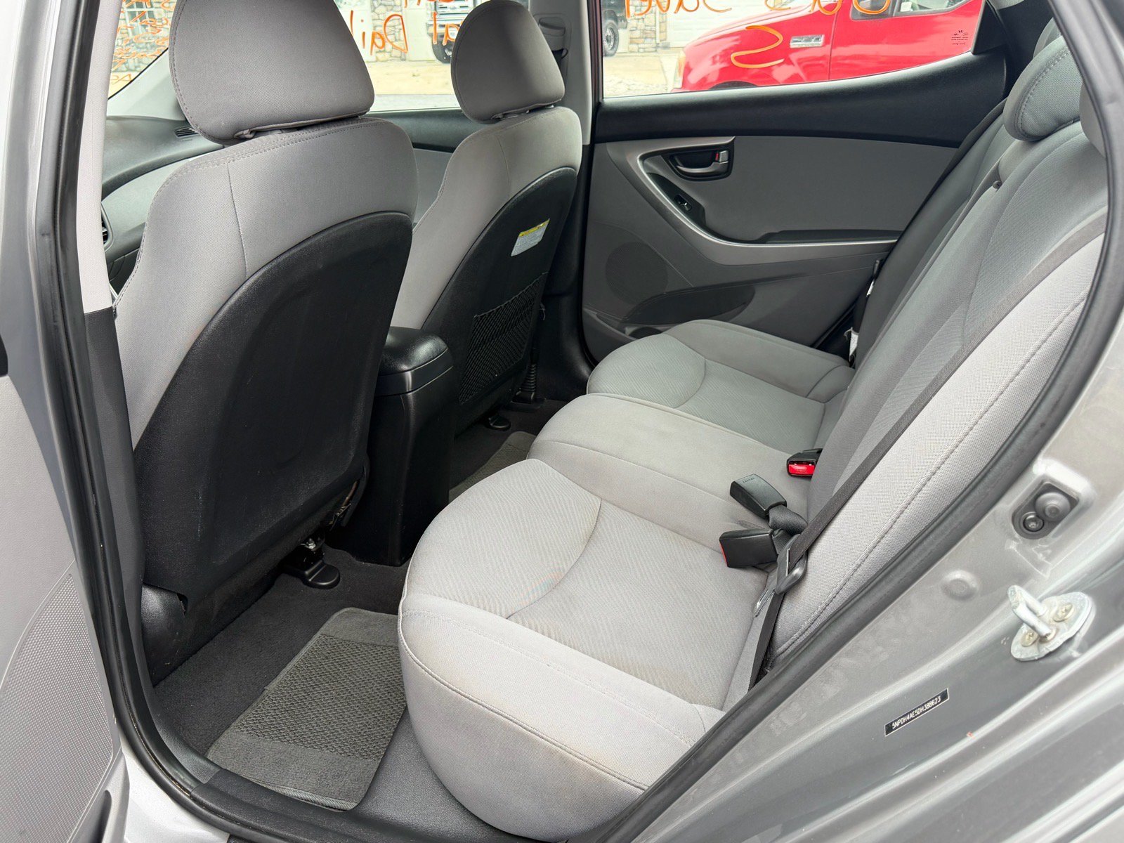 Used 2013 Hyundai Elantra GLS FWD image 9