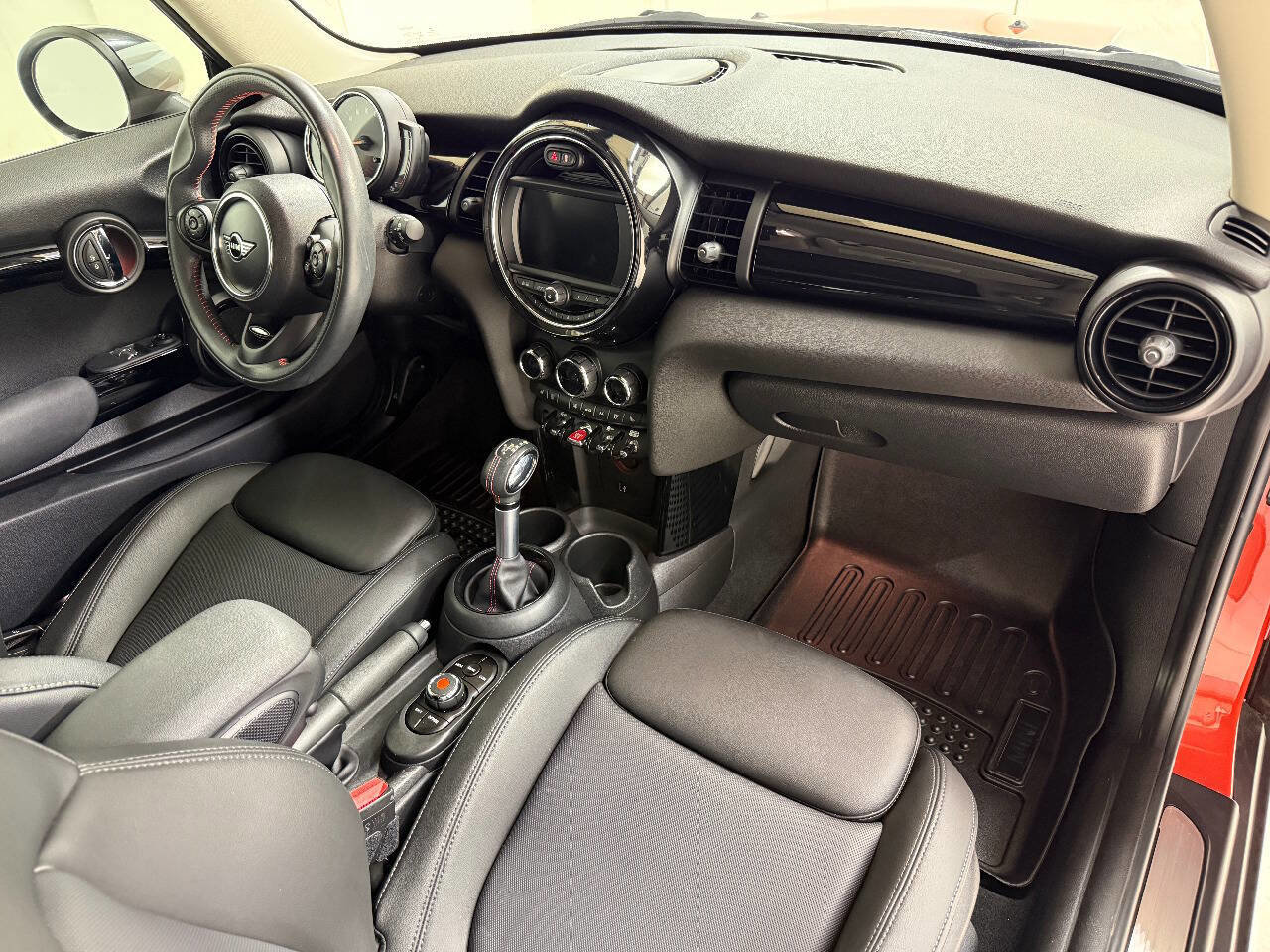 Used 2019 MINI Cooper S FWD image 23