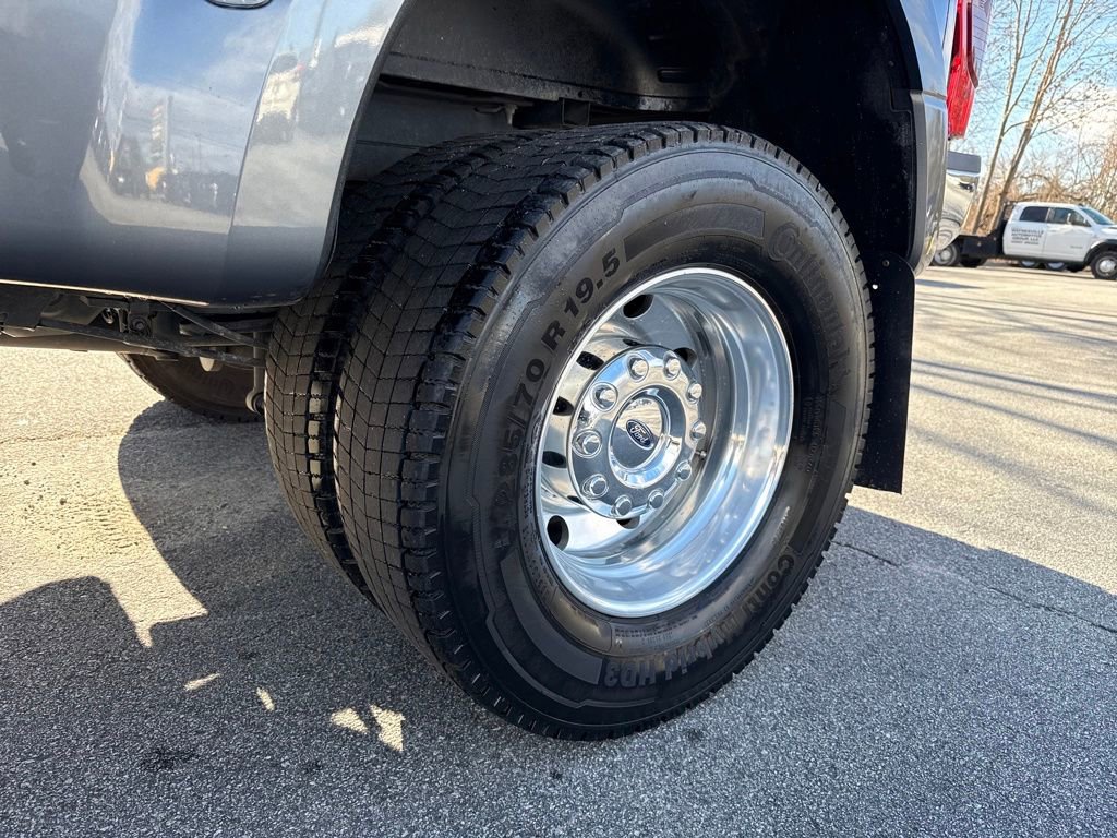 Used 2021 Ford F450 Lariat w/ Lariat Value Package AWD/4WD image 45
